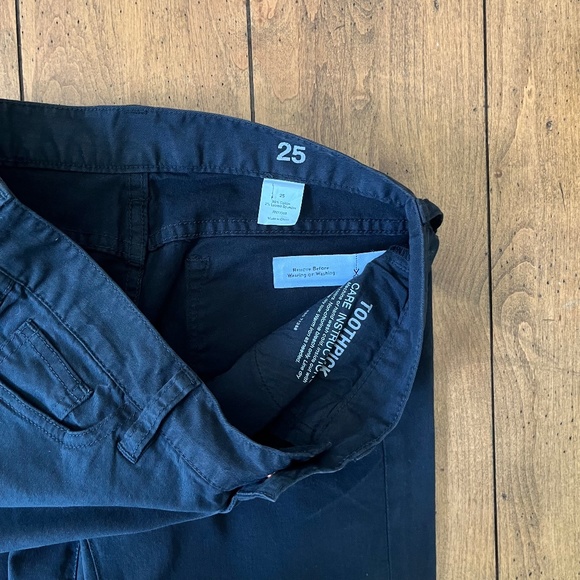 J. Crew Dark Charcoal Gray Toothpick Jeans (Size 25) - Picture 4 of 9